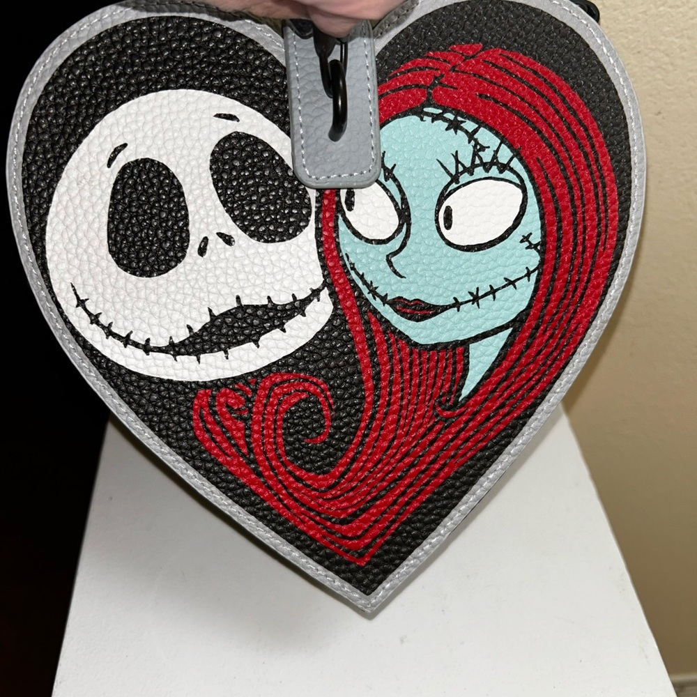 Heart-Shaped Jack and Sally Crossbody Bag - Picture 6 of 6